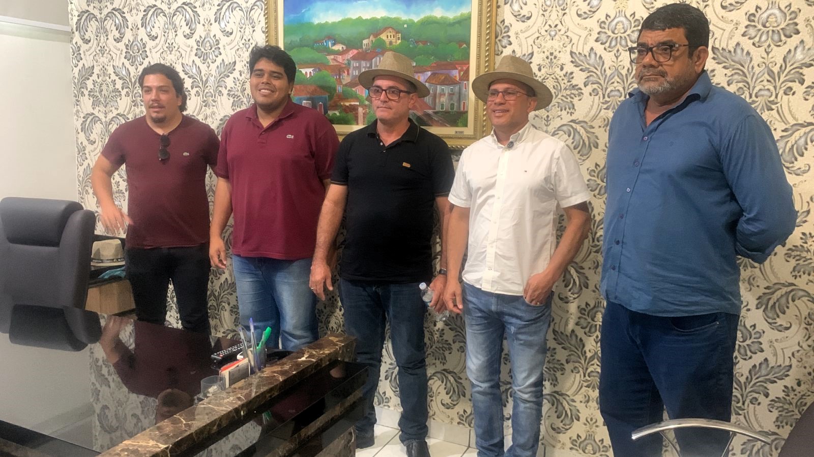 Deputado Fabinho Tardin visita Diamantino e faz compromisso de campo no Jardim Alvorada